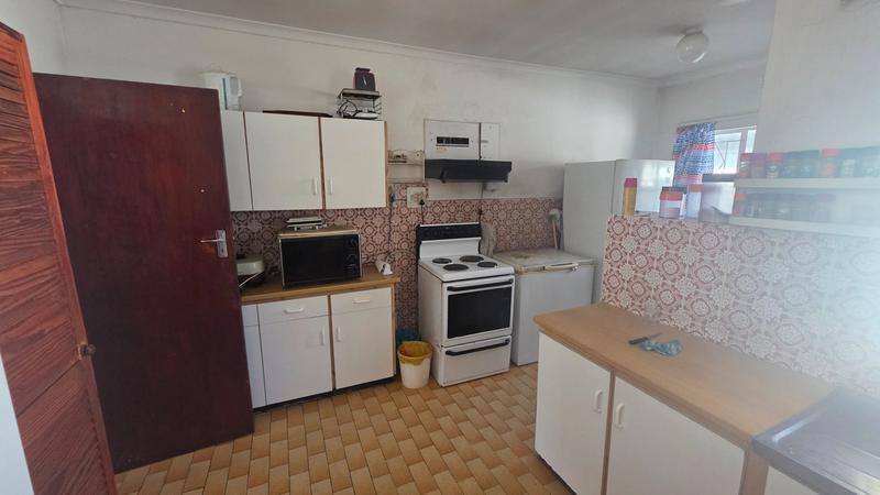 4 Bedroom Property for Sale in Goodwood Park Western Cape